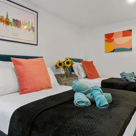 Exeter City Centre Apartments Riley Apartment Экстерьер фото